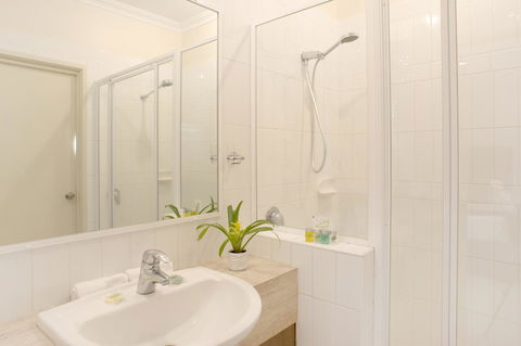 Gecko Lodge Kalbarri - Tourism Caloundra 5