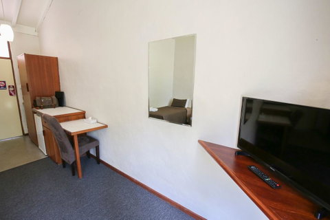 Esplanade Hotel Busselton - Tourism Caloundra 25