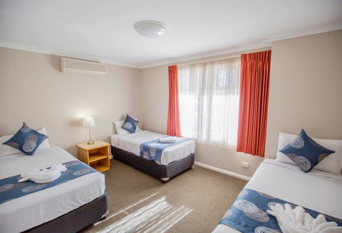 Esplanade Hotel Busselton - Tourism Caloundra 11