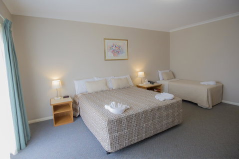 Esplanade Hotel Busselton - Tourism Caloundra 38