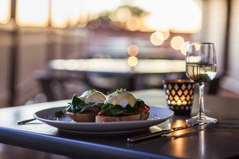 Beadon Bay Hotel - Tourism Caloundra 3