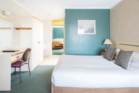 Comfort Inn Devonport - Tourism Caloundra 18