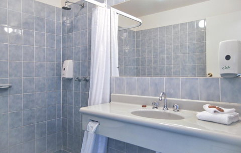 Comfort Inn Devonport - Tourism Caloundra 32
