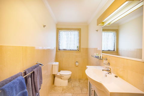 Queechy Motel - Tourism Caloundra 37