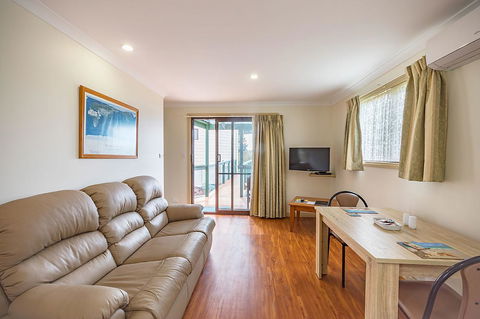 Queechy Motel - Tourism Caloundra 38