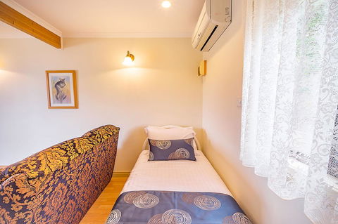 Queechy Motel - Tourism Caloundra 43