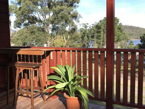 Loma Cottages - Tourism Caloundra 9