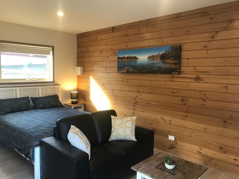 Loma Cottages - Tourism Caloundra 14