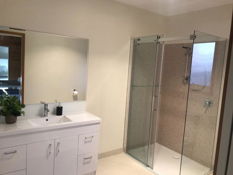 Loma Cottages - Tourism Caloundra 13