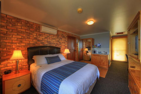 Stanley Village Waterfront Accommodation - Tourism Caloundra 26