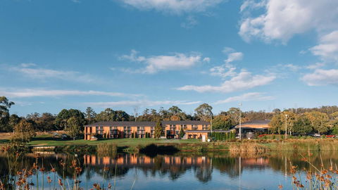 Country Club Tasmania - Tourism Caloundra 6