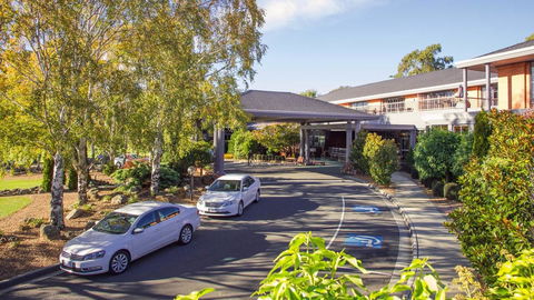 Country Club Tasmania - Tourism Caloundra 10