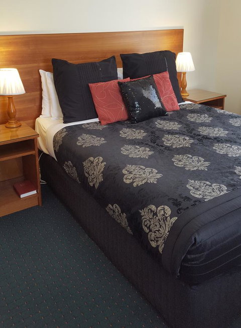 Stanley Hotel & Apartments - Tourism Caloundra 38