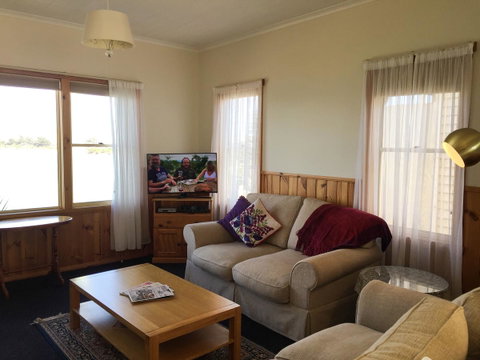 Stanley Hotel & Apartments - Tourism Caloundra 22