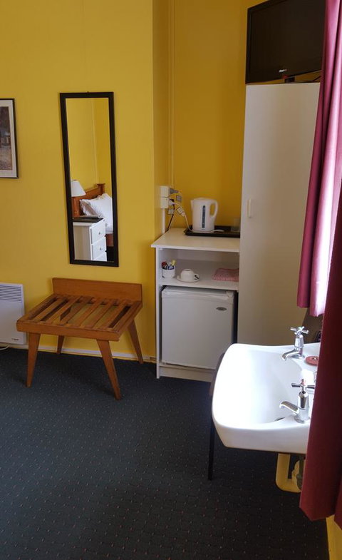 Stanley Hotel & Apartments - Tourism Caloundra 34