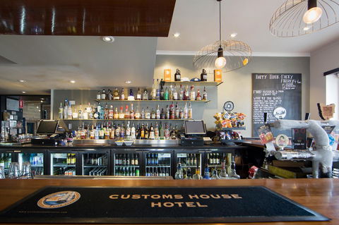 Customs House Hotel - Tourism Caloundra 33