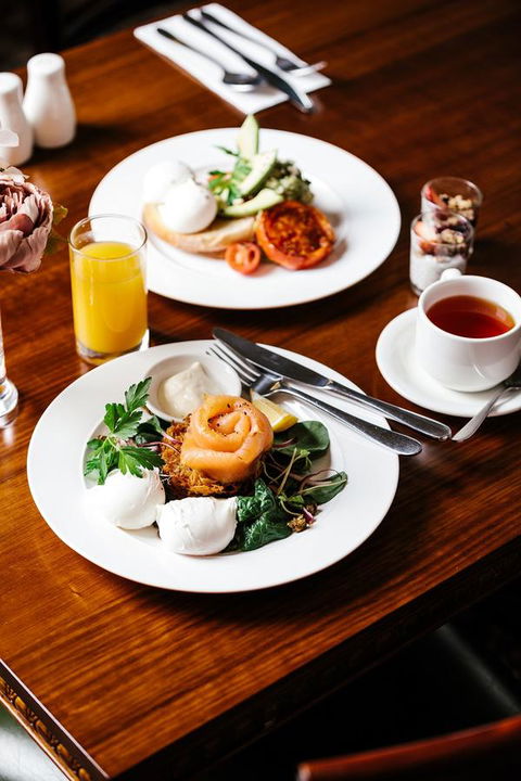 Hadley\'s Orient Hotel - Tourism Caloundra 8