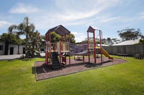 Georges Bay Apartments - Tourism Caloundra 41