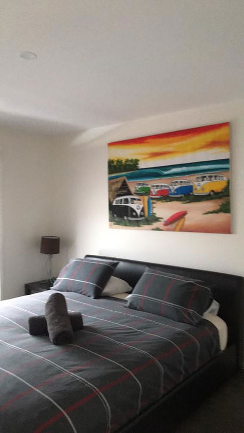 Georges Bay Apartments - Tourism Caloundra 11