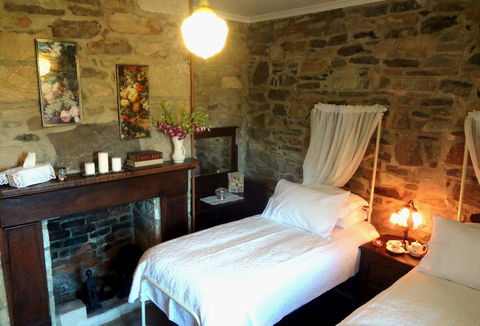 Orford's Sanda House B&B - Tourism Caloundra 44
