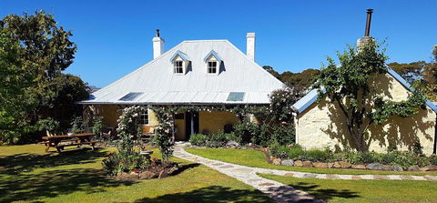 Orford's Sanda House B&B - Tourism Caloundra 1