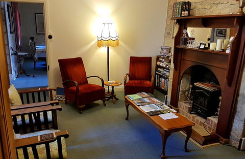 Orford's Sanda House B&B - Tourism Caloundra 12