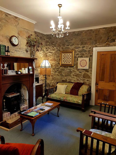 Orford's Sanda House B&B - Tourism Caloundra 11