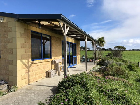 Marrawah Beach Houses - Tourism Caloundra 2