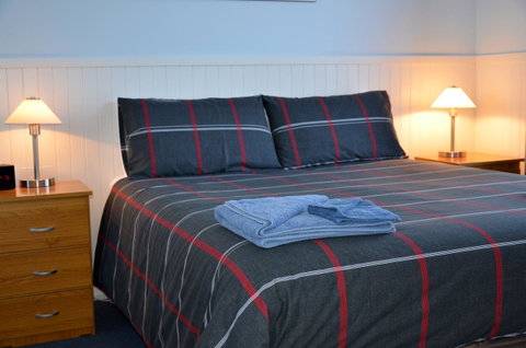 Castaway Holiday Apartments - Tourism Caloundra 26