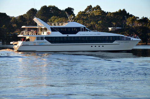 Castaway Holiday Apartments - Tourism Caloundra 1