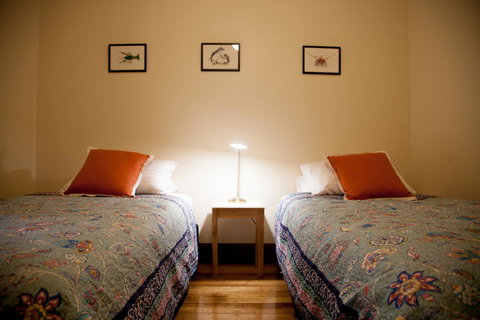 The Pear Cottage - Tourism Caloundra 9