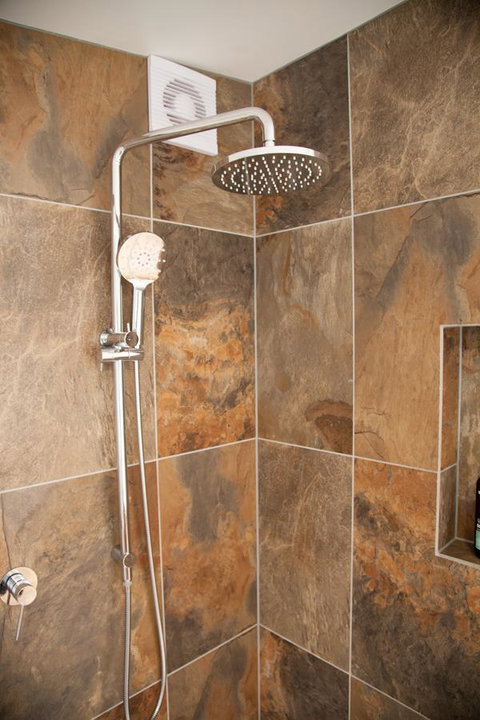 The Pear Cottage - Tourism Caloundra 6