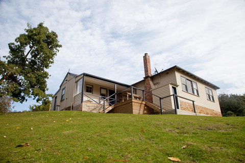 The Pear Cottage - Tourism Caloundra 3