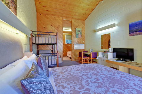 Gold Rush Inn - Tourism Caloundra 22