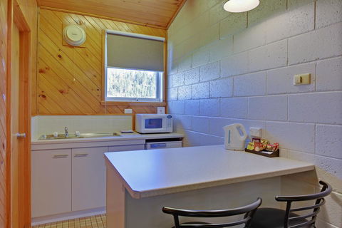 Gold Rush Inn - Tourism Caloundra 6