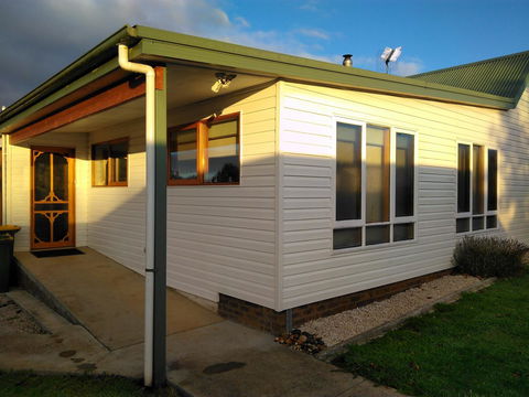 Grace Cottage - Tourism Caloundra 37