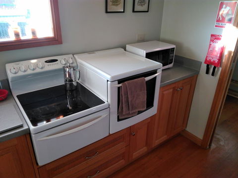 Grace Cottage - Tourism Caloundra 24