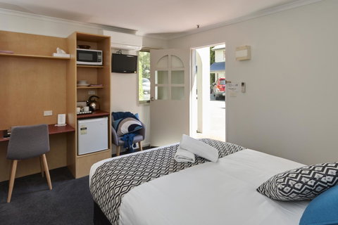 Elphin Serviced Apartments - Tourism Caloundra 33
