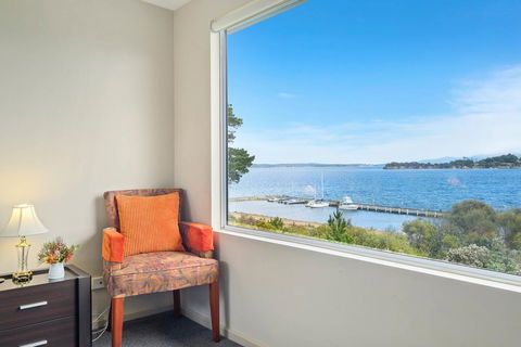 Manfield Seaside Bruny Island - Tourism Caloundra 2