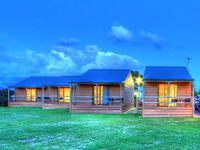 Book Low Head Accommodation Vacations Tourism Caloundra Tourism Caloundra