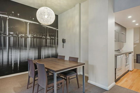 Mantra One Sandy Bay Road - Tourism Caloundra 19