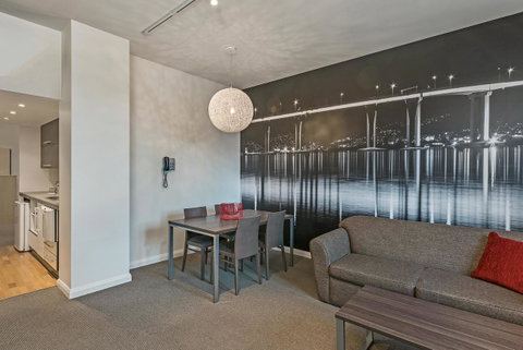 Mantra One Sandy Bay Road - Tourism Caloundra 8
