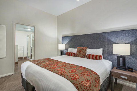 Mantra One Sandy Bay Road - Tourism Caloundra 2