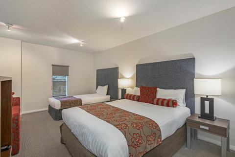 Mantra One Sandy Bay Road - Tourism Caloundra 7