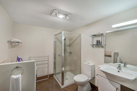 Mantra One Sandy Bay Road - Tourism Caloundra 22