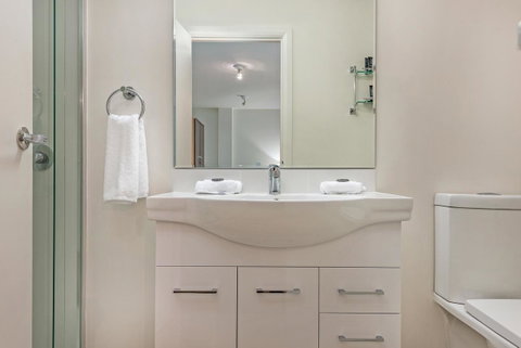 Mantra One Sandy Bay Road - Tourism Caloundra 15