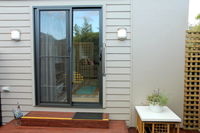 Kingston Beach-House Retreat