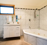 Driftwood Strahan Villas - Tourism Caloundra