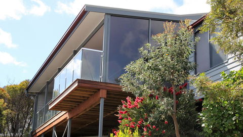 SEA EAGLE COTTAGE Amazing Views Of Bay Of Fires - Tourism Caloundra 11