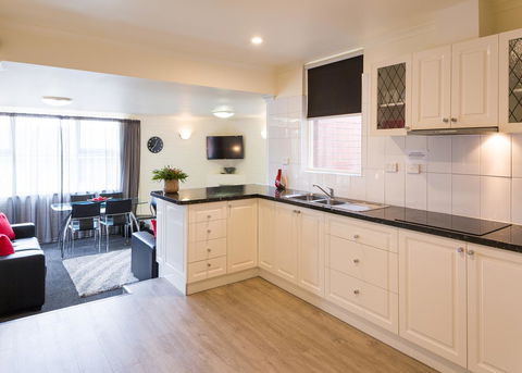 Graham Apartments - Tourism Caloundra 4